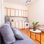 Mouragia Budget Places